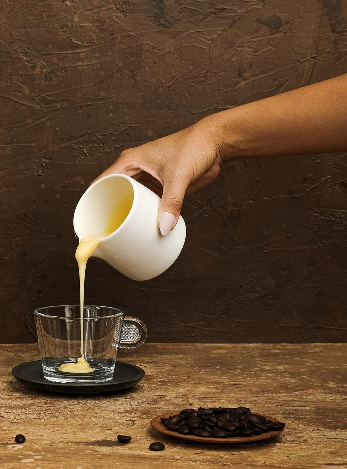 VietBeans KEO - Schokoladiger Kaffee – Ganze Kaffeebohnen - Geröstet in Butter, Whisky und Rum - Intensiver Schoko-Geschmack - Aroma: Schokolade – 250g