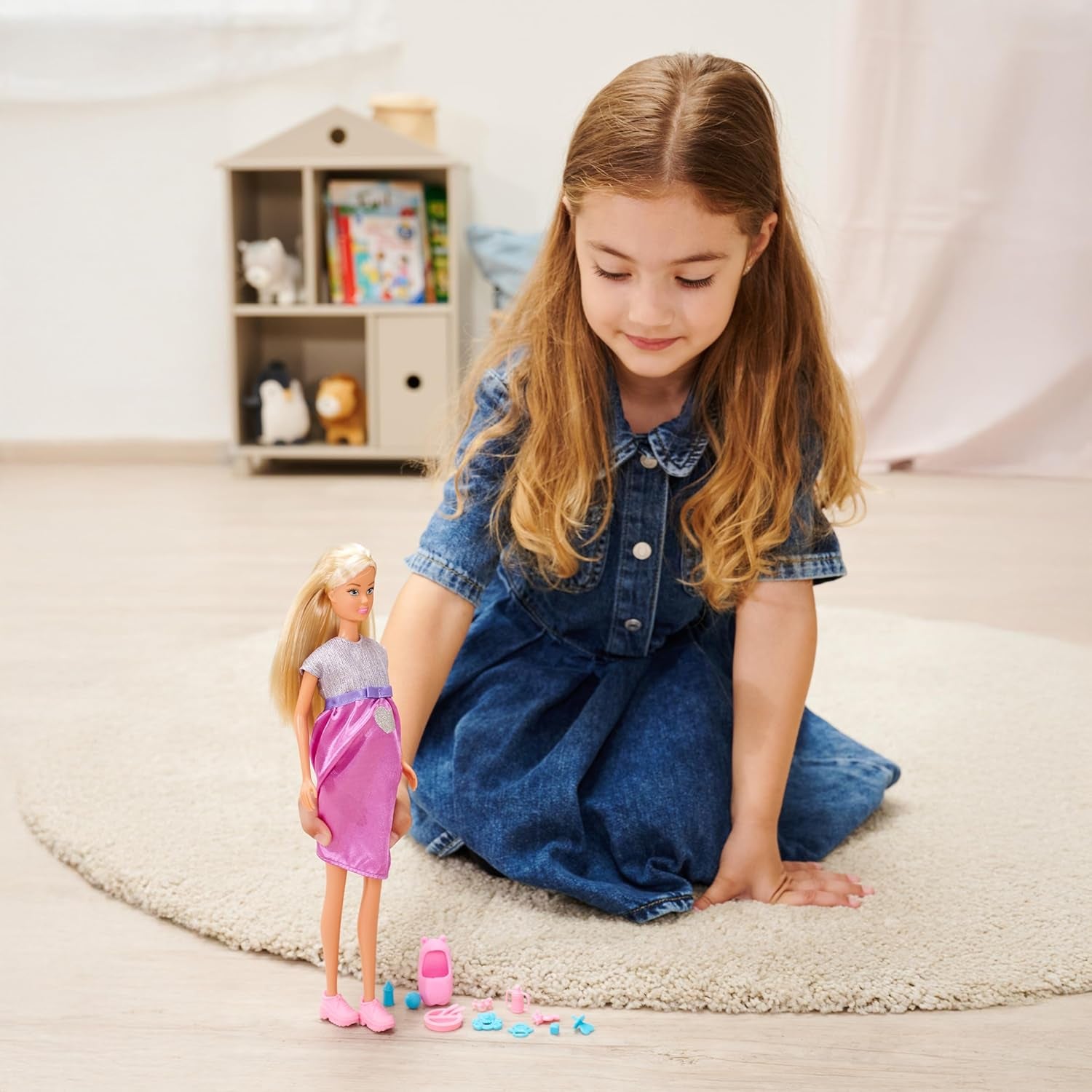 Simba Steffi Love Welcome Baby 29 cm – Schwangere Steffi mit Kind, 12-teiliges Zubehör-Set für Rollenspiele, Modepuppe mit Baby-Puppe 4 cm, Spielzeug für Kinder ab 3 Jahre