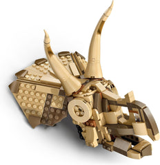 LEGO Jurassic World Dinosaurierfossilien: Triceratops-Schädelmodell, Dinosaurierspielzeug für Jungen und Mädchen ab 9 Jahren, Geschenk für Kinder und Fans Jurassic World 76969 Bausets Besuchen Sie den LEGO-Store