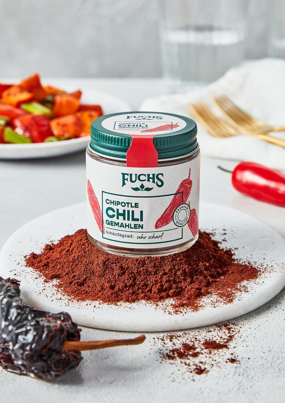 Fuchs Gewürze - Chipotle Chili gemahlen | Rauchiges Chilipulver | Chilipulver in Premiumqualität 50 g im wiederverschließbaren Gewürzglas