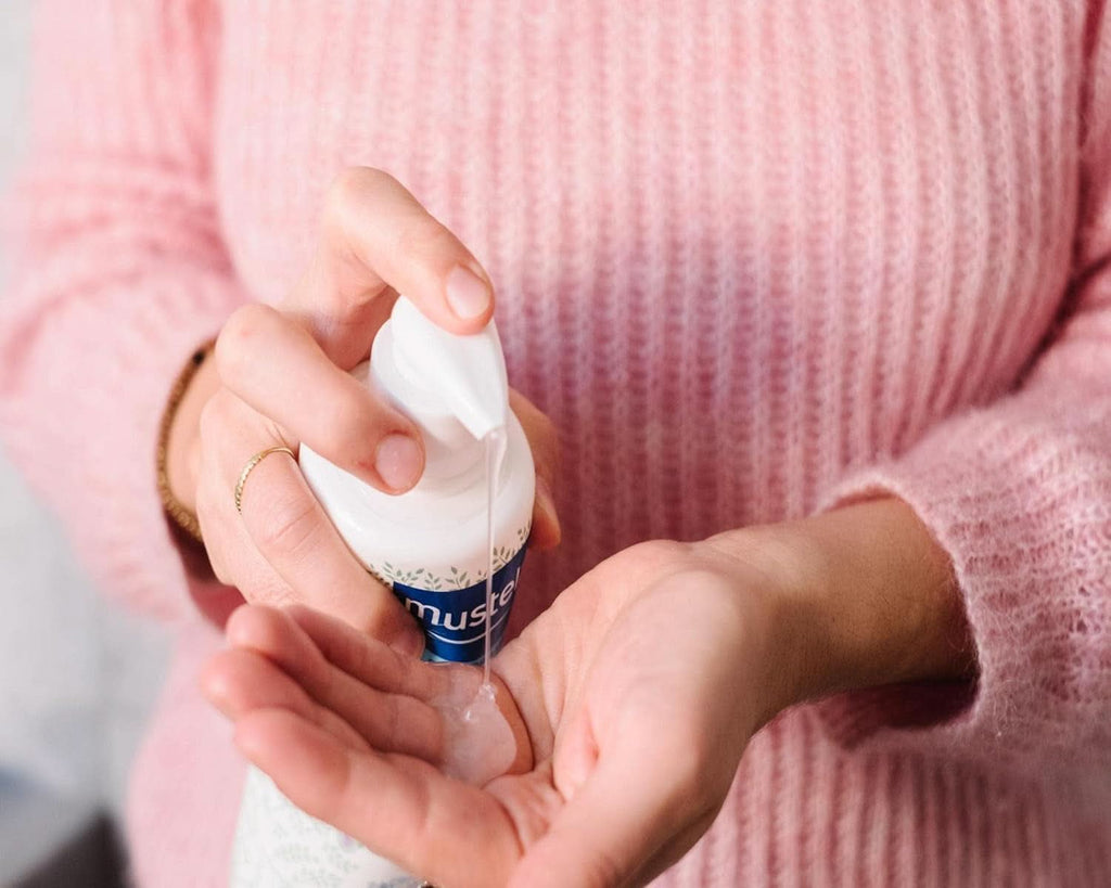 Mustela, Gel de curățare delicat, 500 ml Mama si Copilul Naty Shop