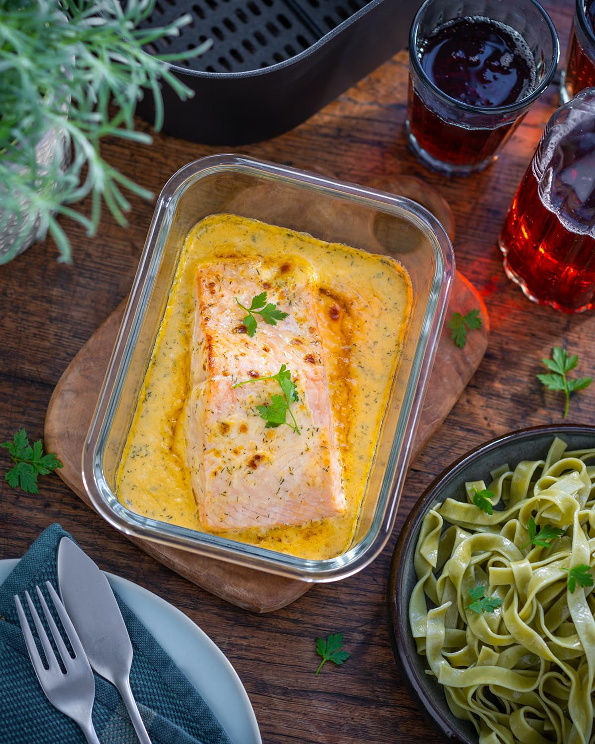 MAGGI Fix für Lachs-Sahne Gratin, Würzmischung, mit natürlichen Zutaten*, für 2 Portionen, 1er Pack (1 x 26g)