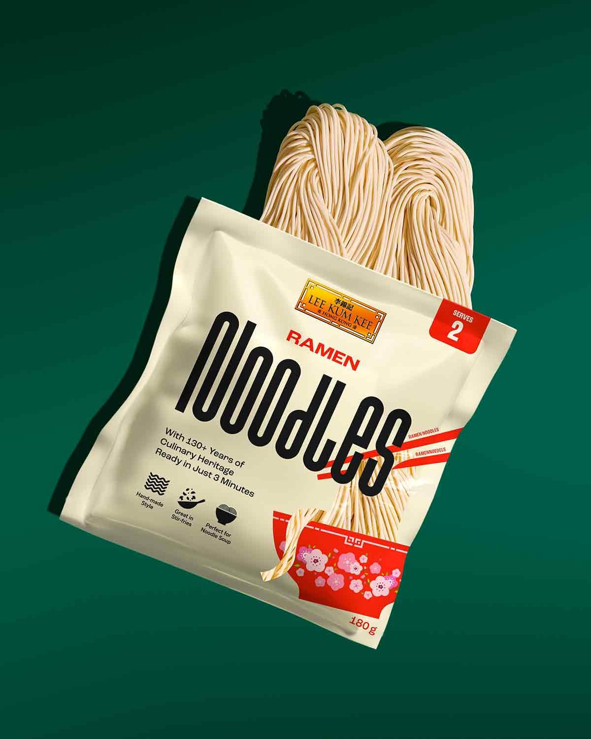 LEE KUM KEE Ramen-Nudeln – Asiatische Ramen mit zarter und feiner Textur, der Klassiker für Ramen-Suppen und Wok-Gerichte, halbtrockene Nudeln, zwei Portionen pro Packung, 6 x 180 g Multipack