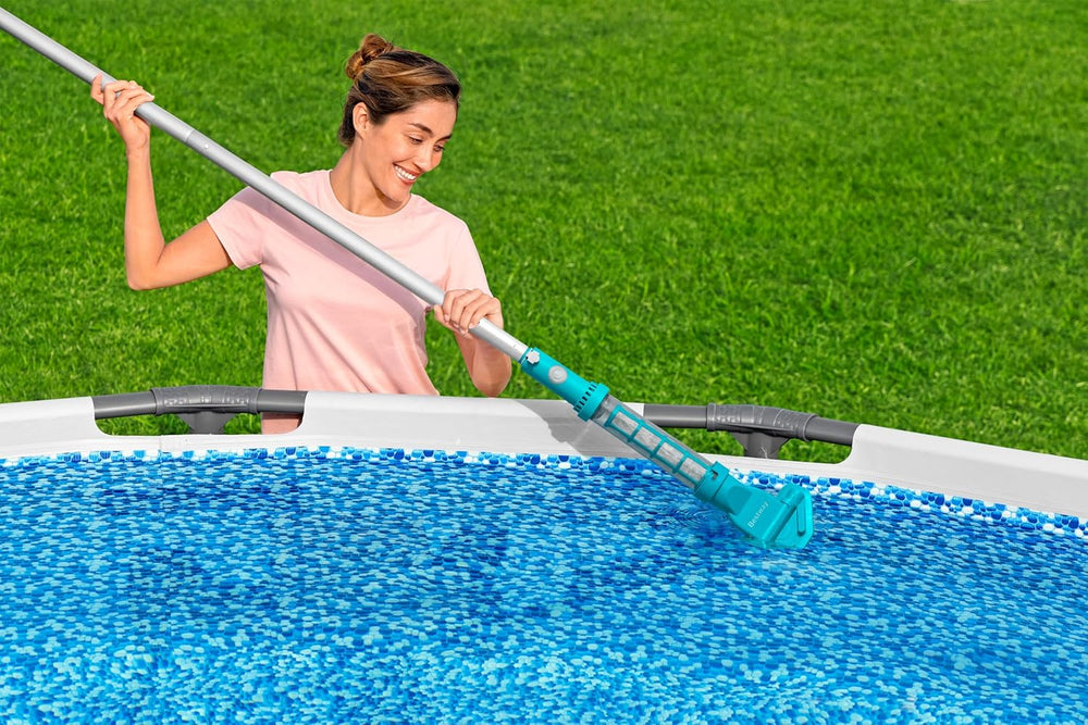 Bestway AquaSurge batteriebetriebener Poolsauger 251 cm