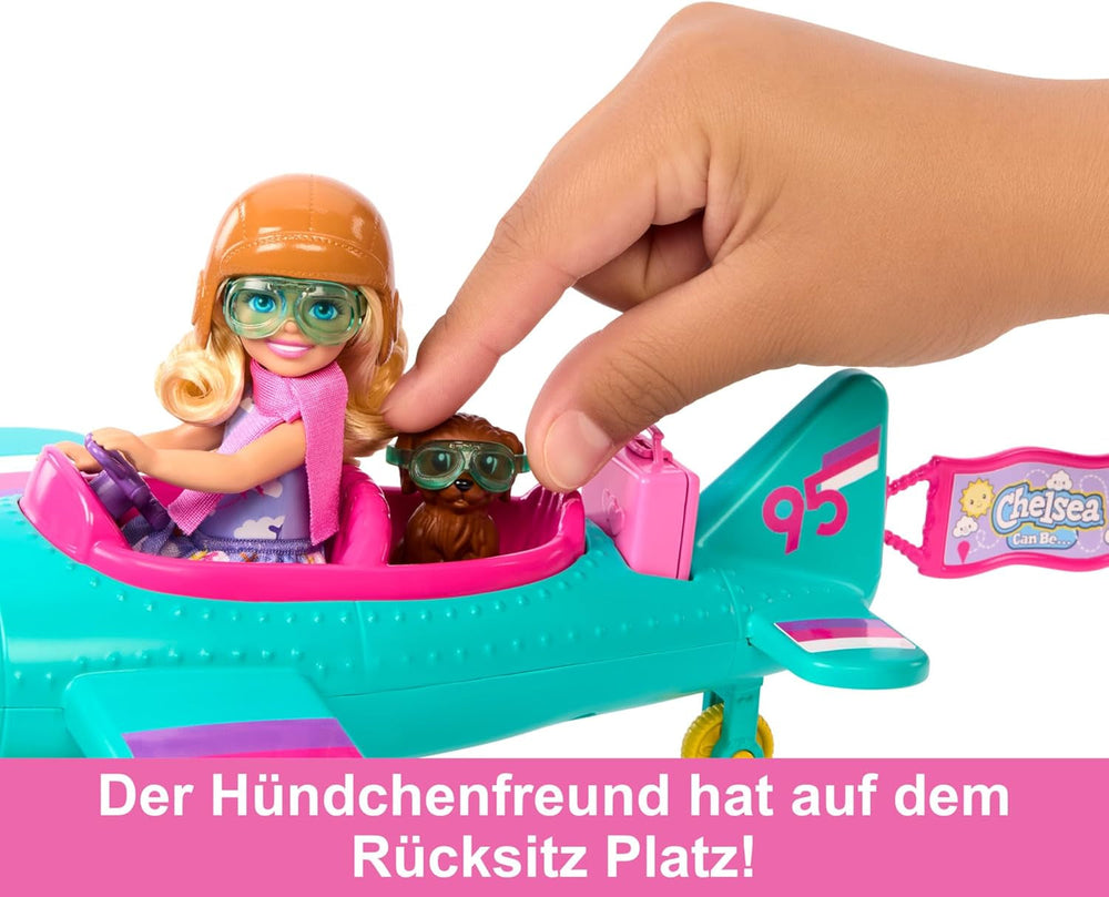 Păpușă Barbie Chelsea Avion și Set de Joacă - Păpușă Pilot, Avion, Cățeluș și Accesorii pentru Povestiri, Roți Rotitoare și Elice în Formă de Floare, Vârste 3+, HTK38