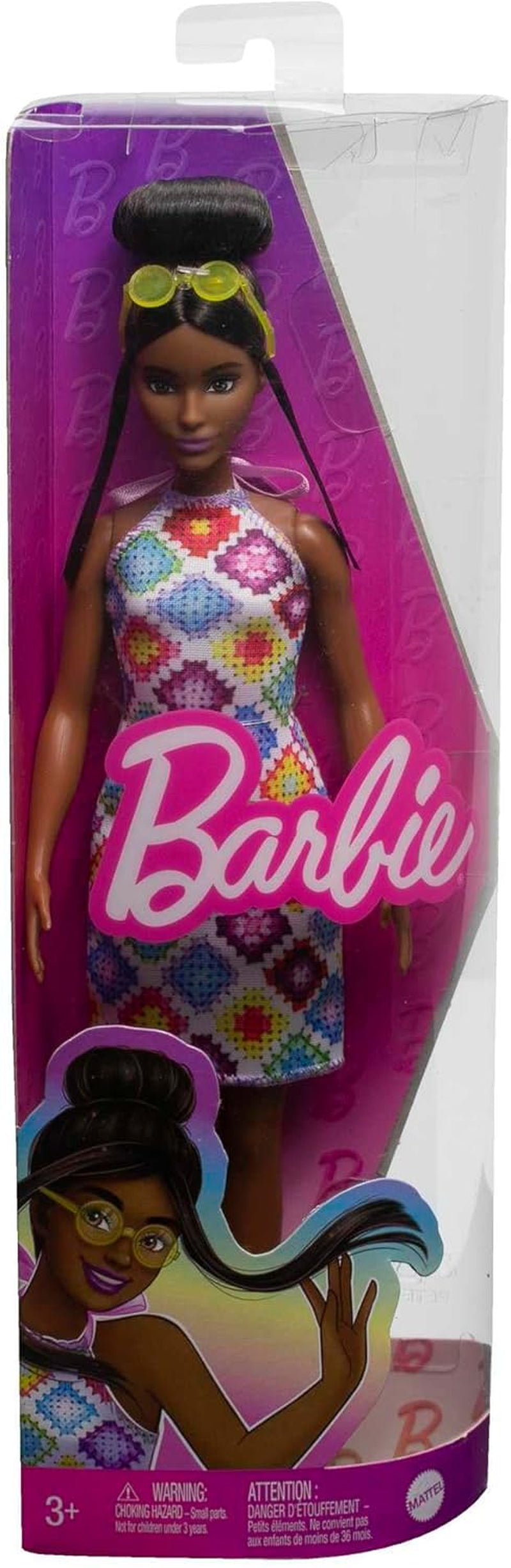 Barbie Fashionistas - Păpușa nr. 210 cu coc glamorous și rochie midi croșetată, ochelari de soare aurii și sandale galbene, pentru copii de la 3 ani în sus, HJT07 Papusi Naty Shop