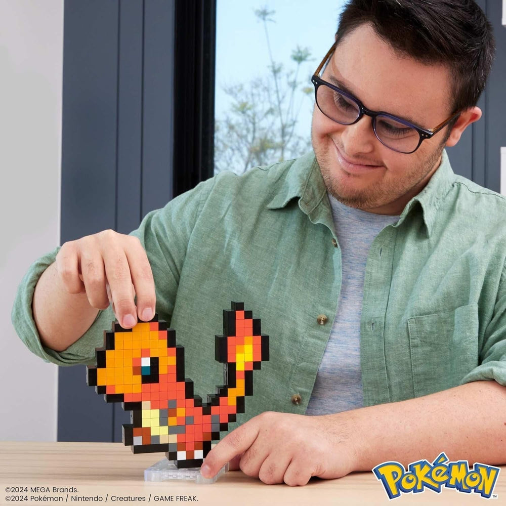 MEGA Pokémon Glumanda - Figură construibilă în aspect retro, Pixel Art, Inclusiv bază pentru montare pe perete, Pentru constructori și colecționari adulți, HTH76 Action figures Naty Shop