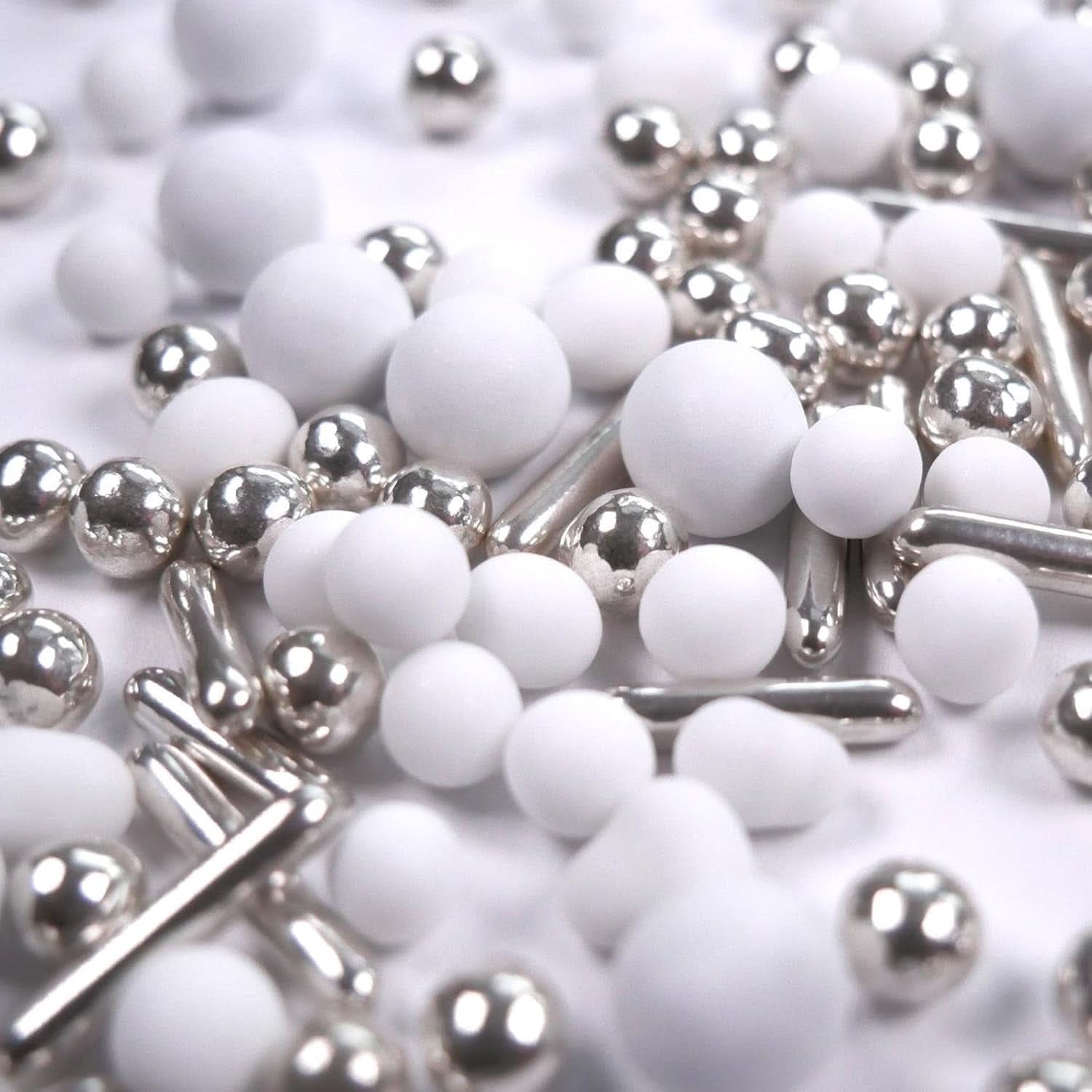 Streusel Hero Chocolate Mix Silberweiße Streusel, 40 Gramm Naty Shop