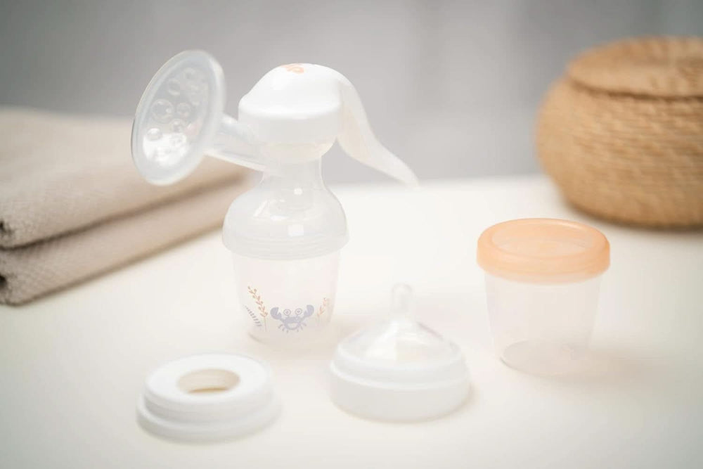 Muttermilchbehälter NIP First Moments 150 ml, 4 Stück: stapelbar und auslaufsicher Zubehör Essen und Stillen Bebe Naty Shop