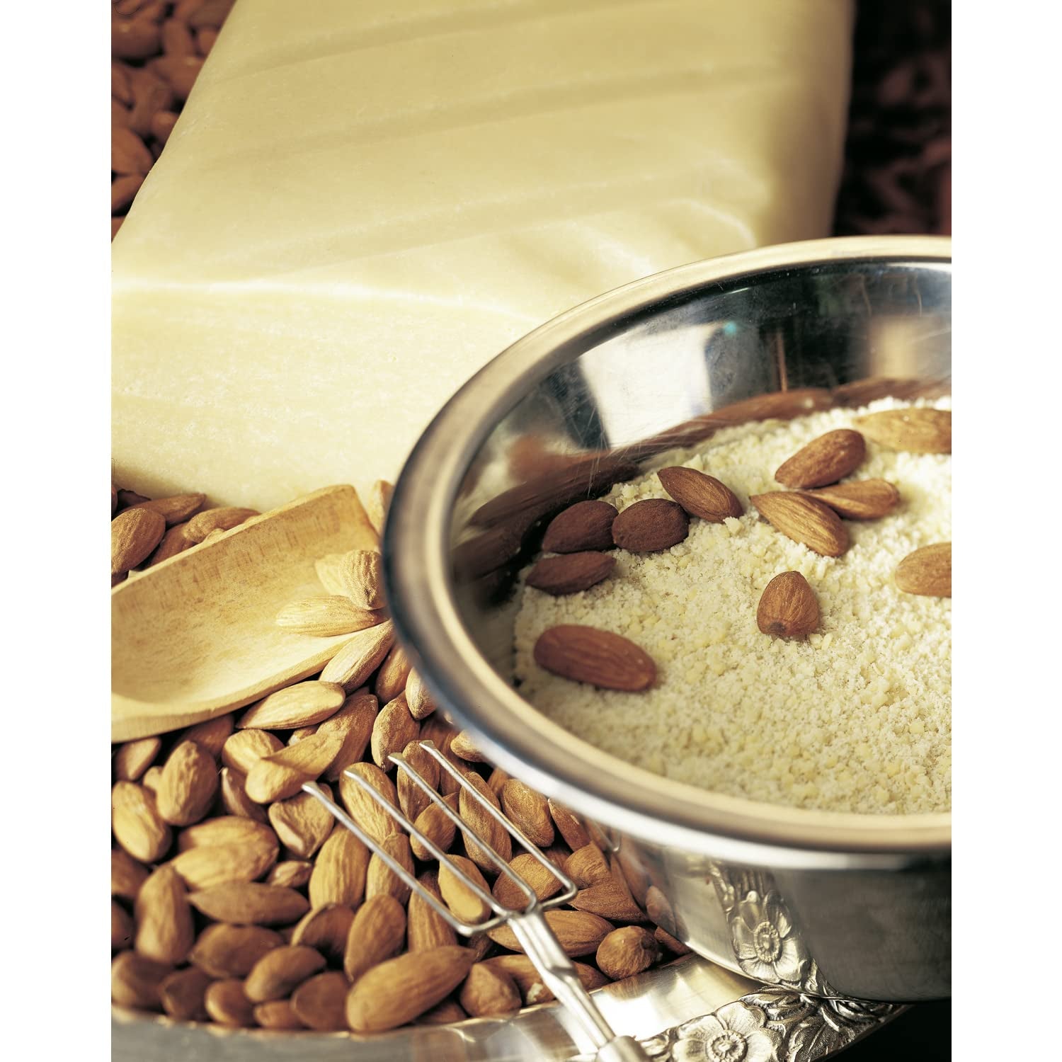 Mozart Barock – Authentische Mozart-Marzipan-Nougat-Kugeln aus dunkler Schokolade, 12 Stück, 1 x 240 g (5 Stück)