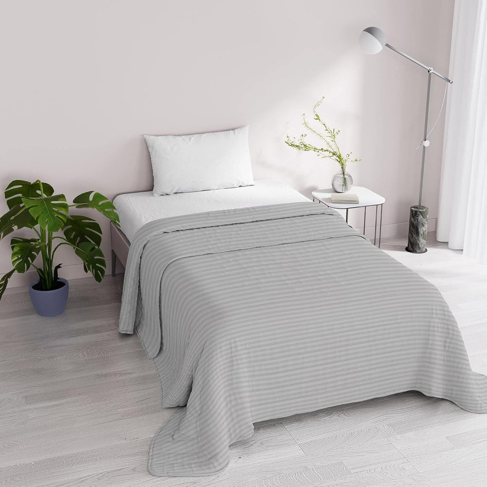 Sommerdecke Satin Stripes, Polyester, Creme, 260X250 cm Steppdecken und Steppdecken Naty Shop Hellgrau 170X250 cm