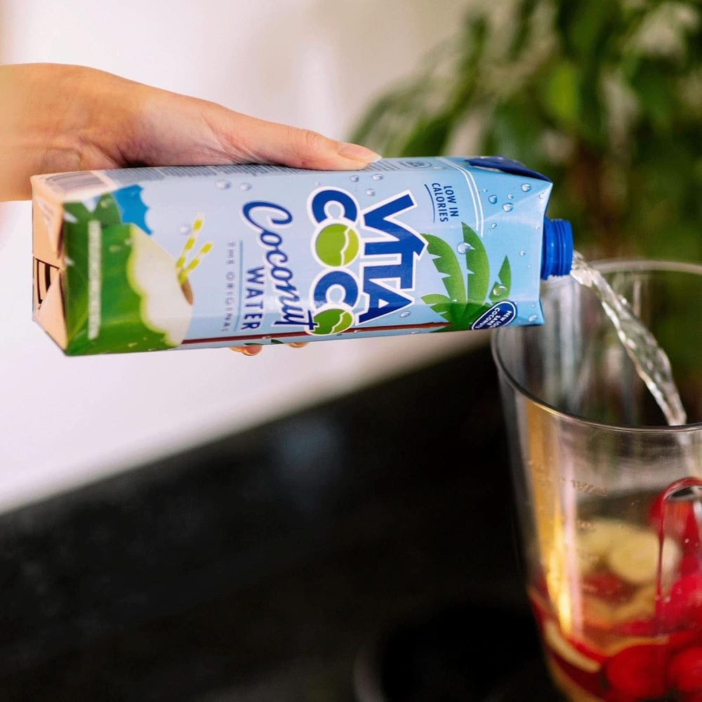 Vita Coco Pure Coconut Water 6 x 1 Liter, natürliche Feuchtigkeitscreme mit Elektrolyten, glutenfrei, voller Vitamin C und Kalium Naty Shop