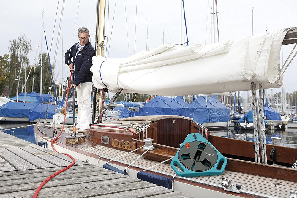 Furtun plat Gardena Original Classic roll-fix 15m: Casetă furtun economisitoare cu furtun de apă (Ø 12 mm în casetă), mecanism automat de siguranță, incl. duză de pulverizare, cu dispozitive de conectare (756-20)