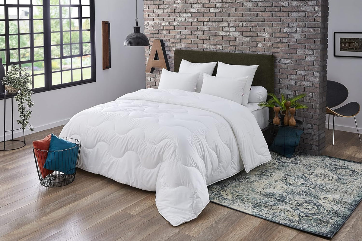 DODO Quilt Munich Basic, poliester, alb, 150X220 cm Plapumi si pilote Naty Shop 150X220 Cm