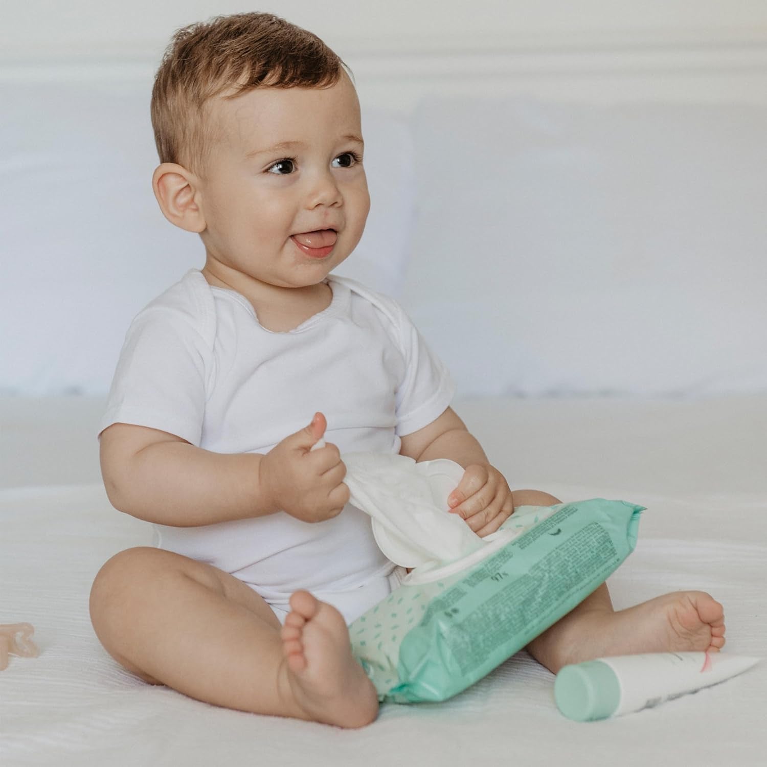 Suavinex 14 Packung mit 60 Baby-Feuchttüchern (insgesamt 840 Tücher), feuchtigkeitsspendend, geeignet für atopische Haut, 95 % natürliche Inhaltsstoffe