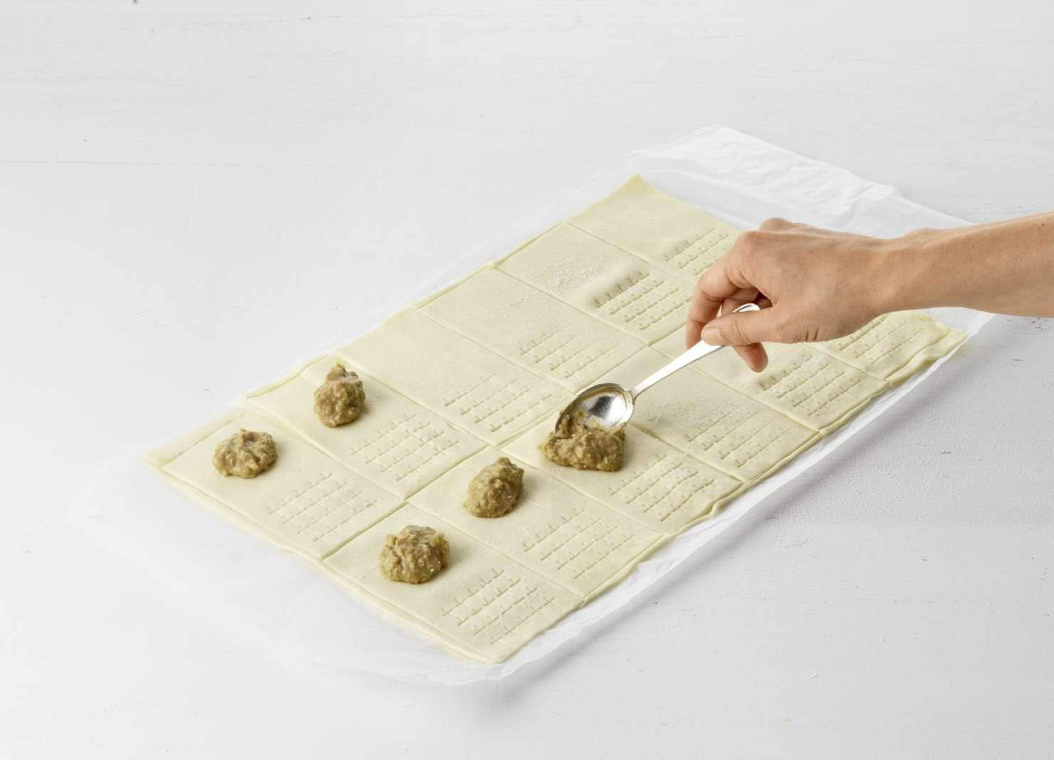 Betty Bossi Jalousie Stars Roller – Teigschneider zur Herstellung individueller Sternenjalousien mit Wow-Effekt