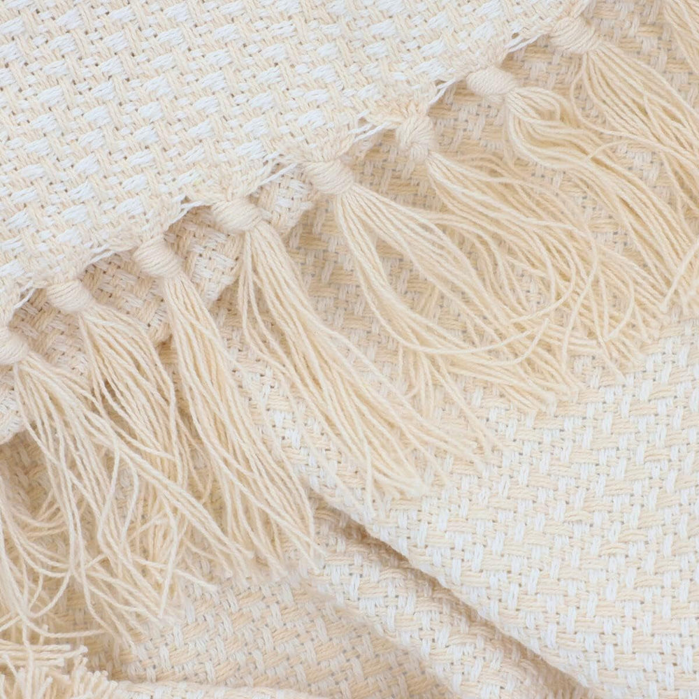 HOMLA Morris Plaid Cotton Fransendecke – weiche und bequeme Decke Baumwolldecke – feiner Stoff 130 x 170 cm Ecru Betten und Decken Besuchen Sie den HOMLA-Store