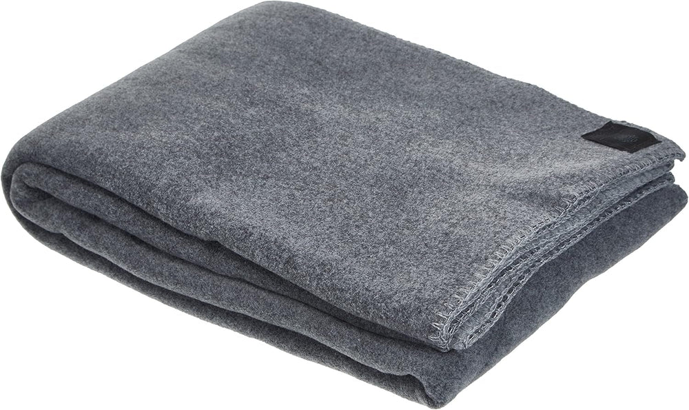 Zoeppritz Decke in der Farbe: Rot, Aus 65 % Polyester, 35 % Viskose hergestellt, Größe: 160X200 Cm, 103291-235-160X200