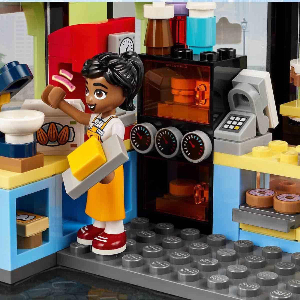 LEGO Friends Heartlake City Café, Kinderspielzeug, Spielzeugbäckerei, Geschenkidee für Mädchen und Jungen ab 6 Jahren, Set mit 3 Spielfiguren und Hundefigur 42618 Bausets Besuchen Sie den LEGO-Store
