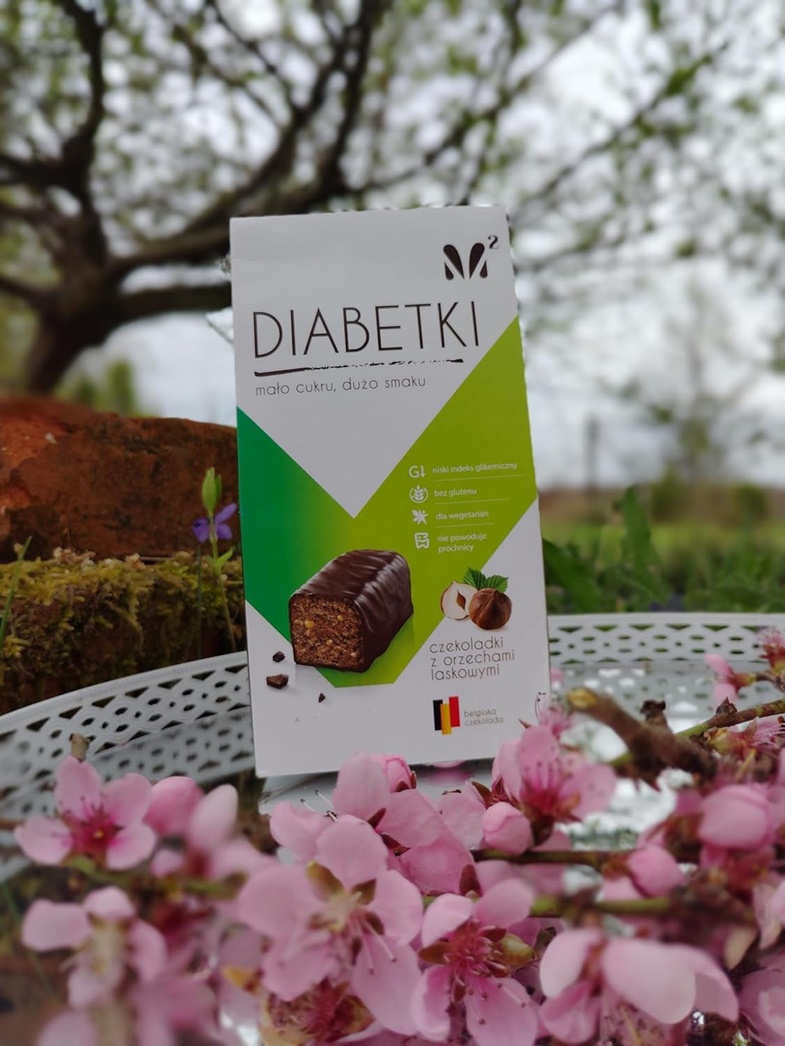 DIABETKI Haselnusspralinen, zuckerfreie Schokolade, köstliche Süßigkeiten für bewusste und Diabetiker, glutenfreie und vegetarische Snacks 100g