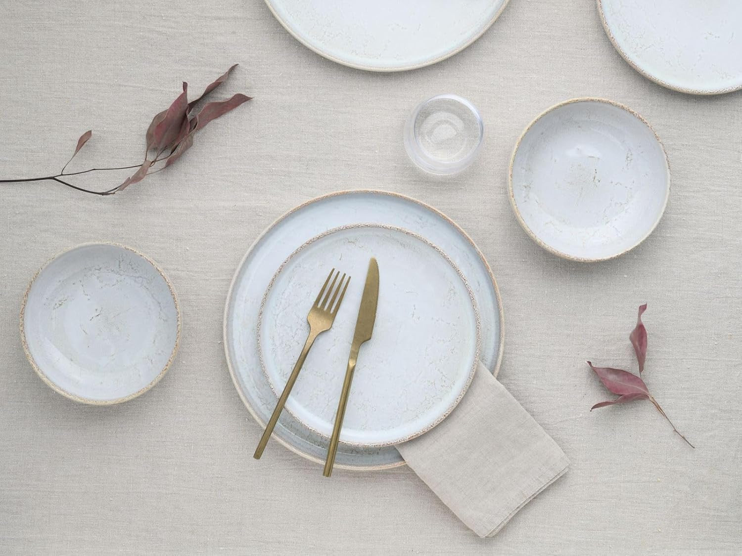 Creatable, 23715, Serie Uno Vintage Offwhite, 12-Teiliges Geschirrset Für 4 Personen, Teller Set Aus Steinzeug, Spülmaschinen- Und Mikrowellengeeignet, Made in Portugal Seturi vesela masa Naty Shop