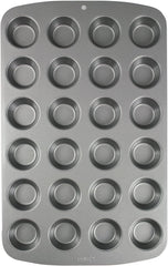 CSB111 Antihaftbeschichtete Mini-Muffinform Mit 24 Löchern Aus Karbonstahl, Edelstahl, Silber, 39,4 x 24,6 x 2,1 cm Formen und Bleche zum Backen Naty Shop 39,4 x 24,6 x 2,1 cm Einzeln