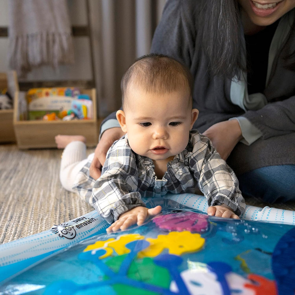 Opus Ocean of Discovery und Pampers Harmony Aqua Baby Feuchttücher-Box, 720 Tücher (15 x 48), sanfter Schutz für empfindliche Haut mit 99 % Wasser