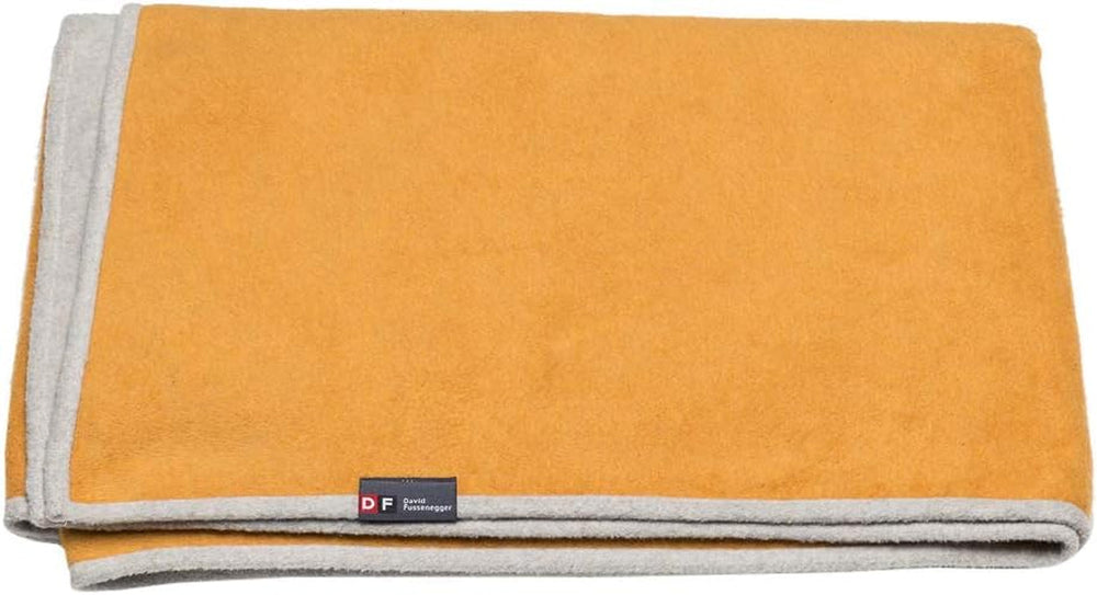 David Fussenegger Baumwolldecke 150 x 200 cm. Decke mit Farbverlaufsmuster. Flauschige Betten und Decken. David Fussenegger Ocker/Hellgrau 135 x 200 cm