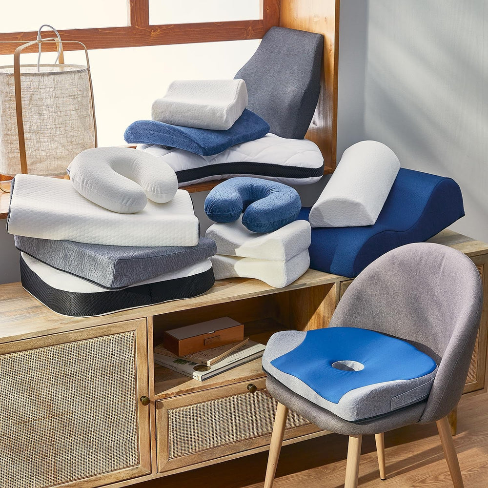 Pikolin Home - Pernă cervicală vâscoelastică pentru călătorii cu fermitate redusă, respirabilă și cu husă lavabilă cu fermoar.