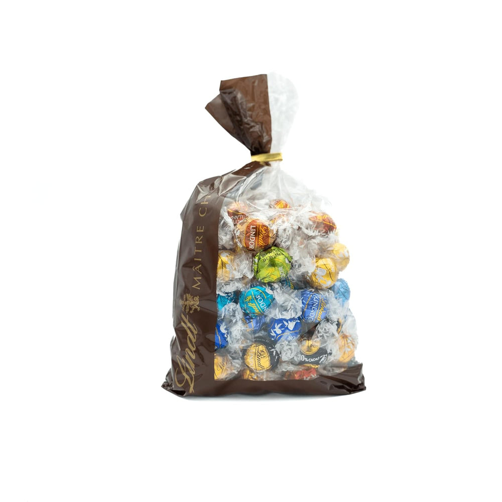 Lindt-Schokolade | LINDOR-Sortiment | 1371g | 110 Trüffel in feiner Schokolade mit zartschmelzender Füllung | Schenken Sie Schokolade zum Teilen