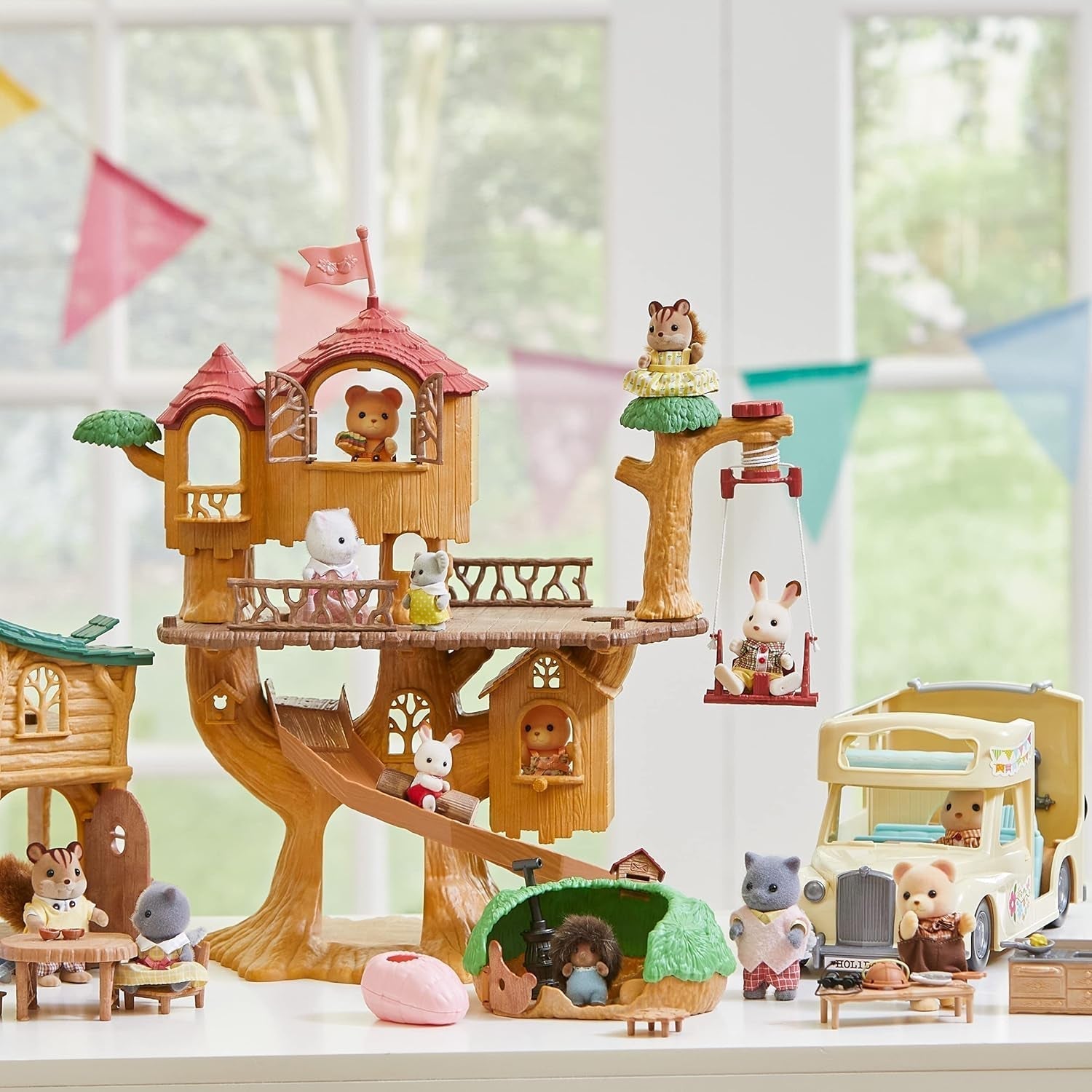 Sylvanian Families 5494 Adventure Tree House – Puppenhaus-Spielset Puppenhäuser Naty Shop