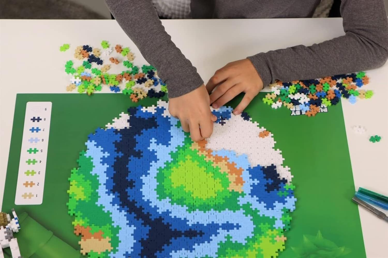 PLUS PLUS Earth Block Puzzle 800 Stück(e) Globus, Erde