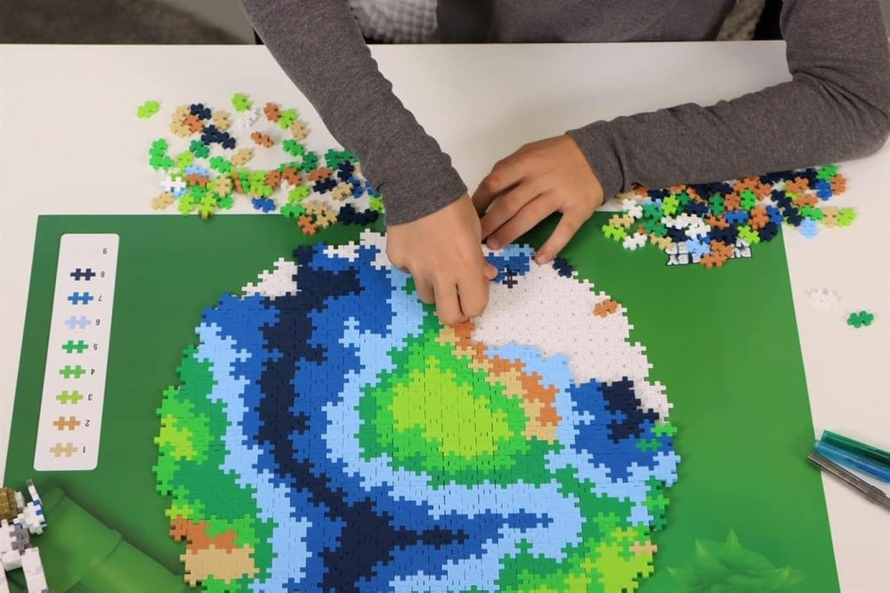 PLUS PLUS Earth Block Puzzle 800 Stück(e) Globus, Erde