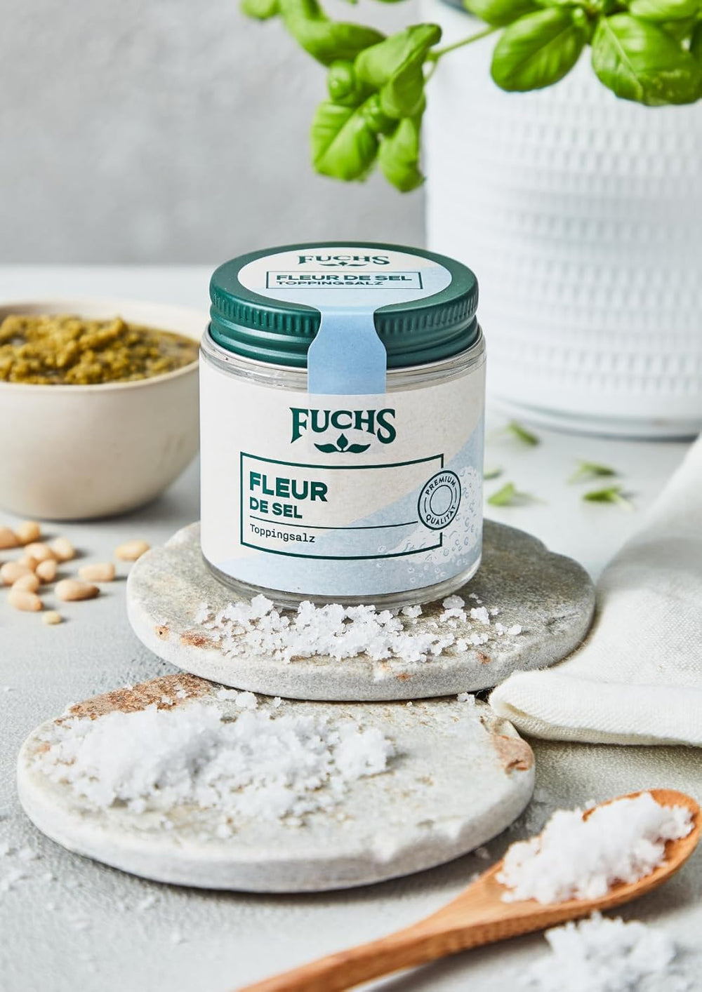 Fuchs Gewürze - Fleur de Sel | Edles Topping-Salz für Spargel, Meeresfrüchte und Fisch | Meersalz in Premiumqualität 100 g im wiederverschließbaren Gewürzglas