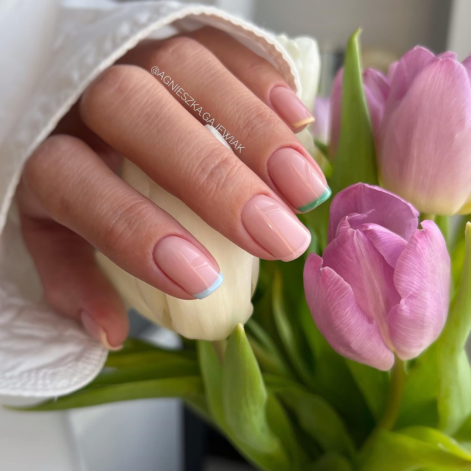 UV-Nagellack Semilac Hybrid 587 Tea Rose 7 ml Fiori Collection