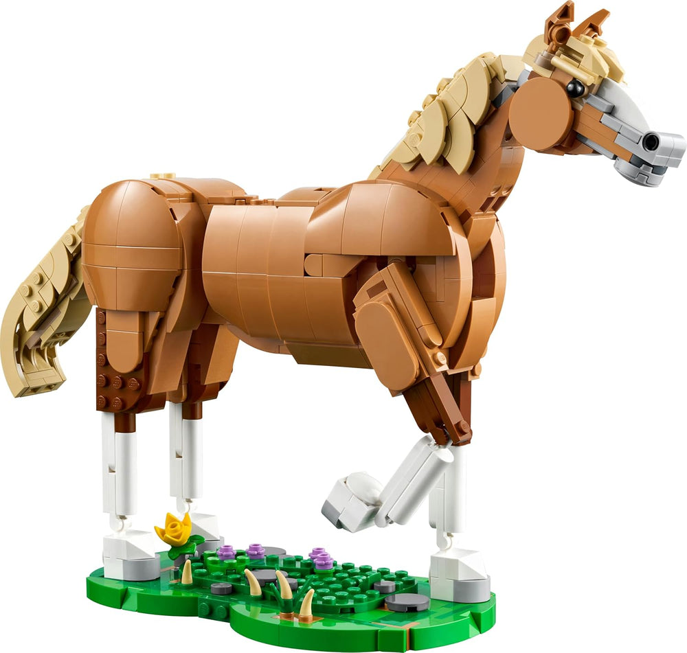 LEGO Creator 3in1 Prächtiges Ross - Pferde Spielzeug - Baue eine Bären- oder Hirschfigur - Geschenk zum Geburtstag für Mädchen und Jungen ab 9 Jahren - 31166
