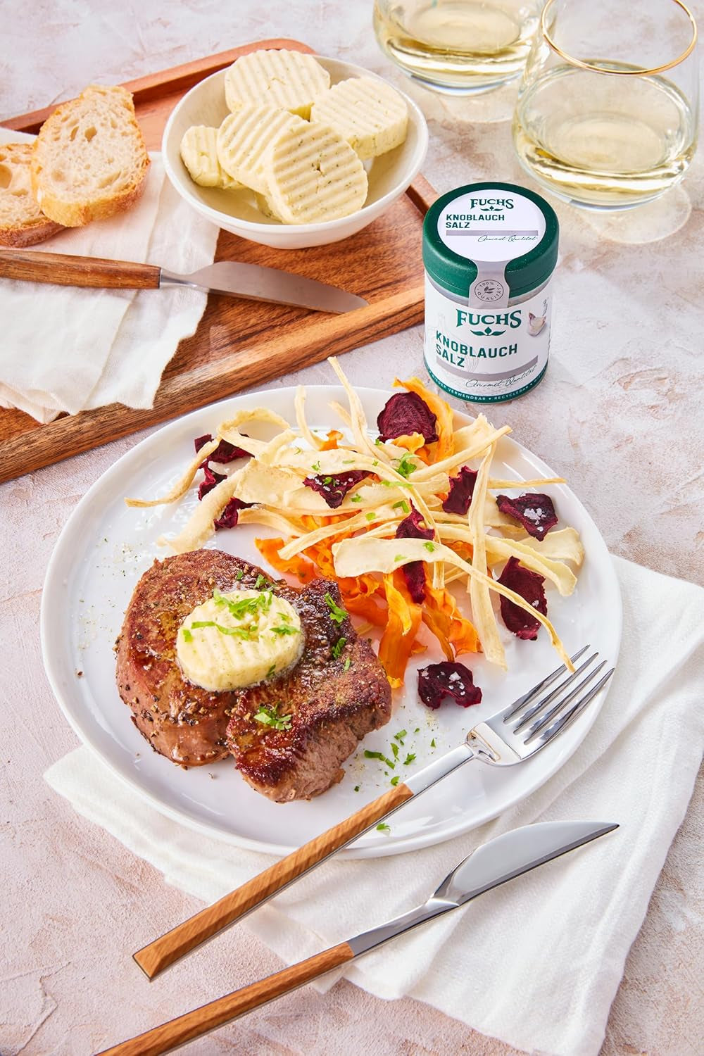 Fuchs Gewürze - Knoblauchsalz - Gewürzsalz für Dips, Saucen und Gemüse - natürliche Zutaten - 90 g in wiederverwendbarer, recyclebarer Dose