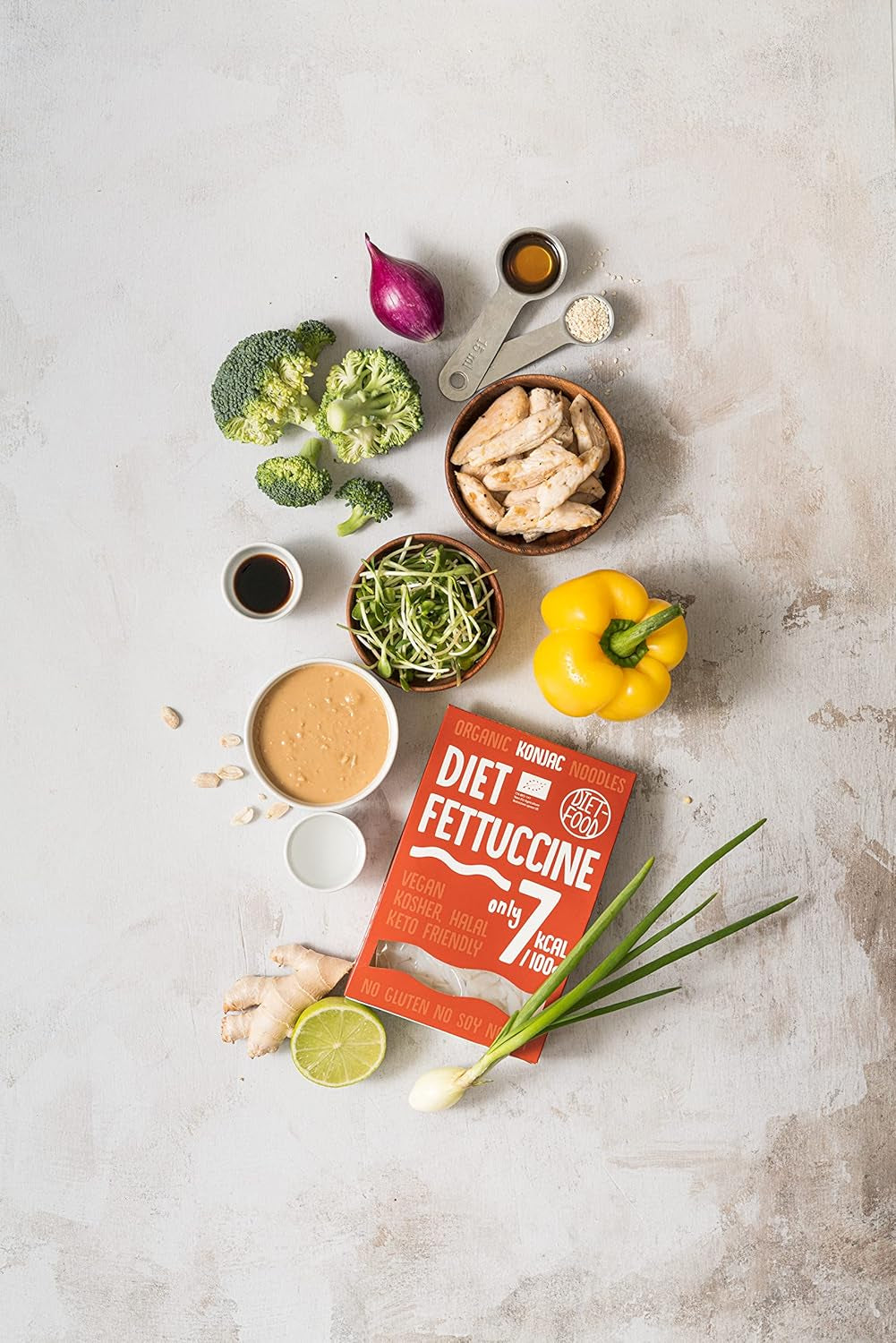 Fettuccine Konjac Nudeln Bio Shirataki Diät-Lebensmittel – 300 g, kohlenhydratarm, zuckerfrei, Keto, vegan, kalorienarm, glutenfrei und eifrei, hergestellt aus Konjac-Mehl