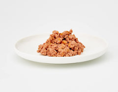 MjAMjAM - Hrană umedă premium pentru pisici - pungă compresibilă - pui suculent cu morcovi delicioși, pachet de 12 (12 x 125 g), fără cereale cu carne suplimentară