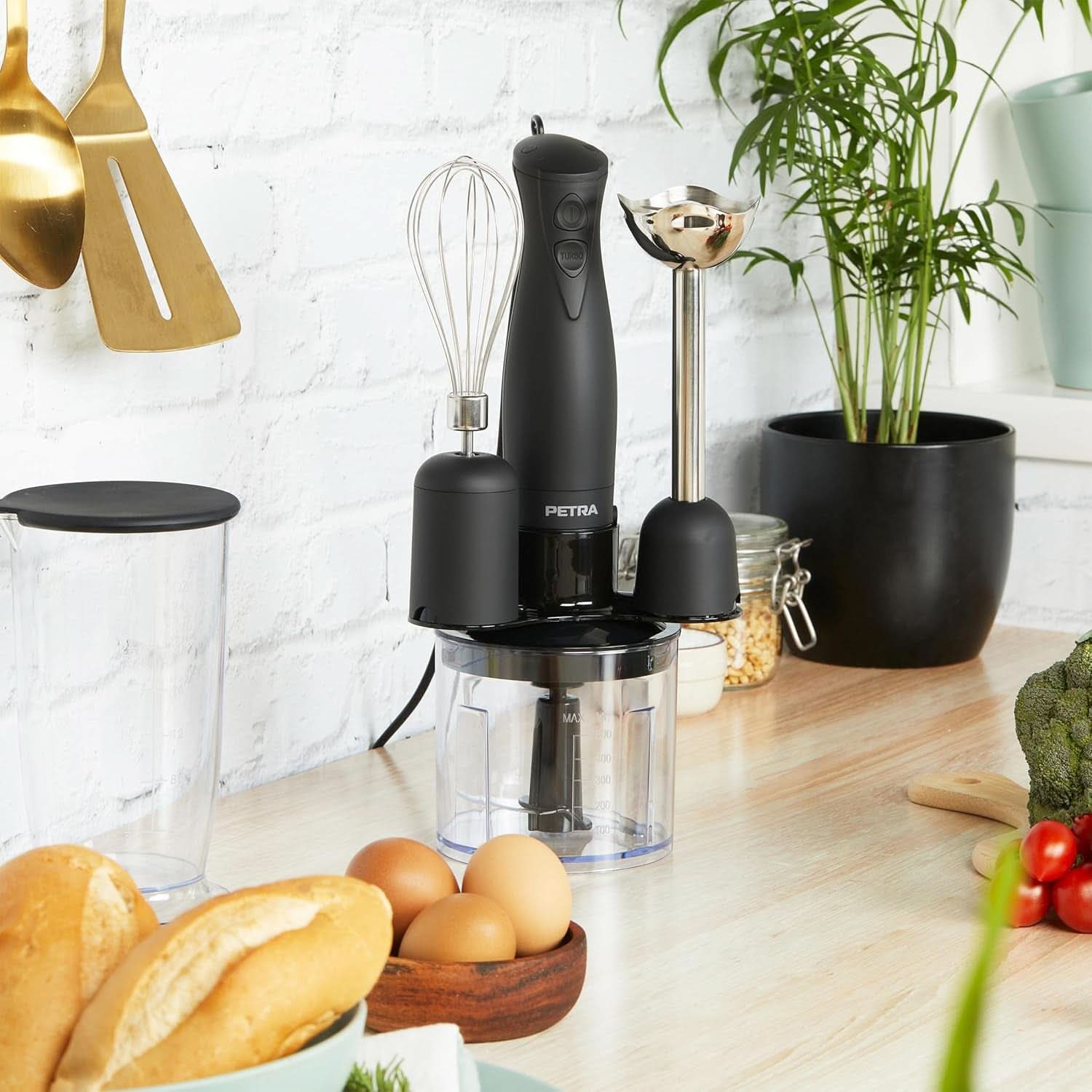 Petra PT2827BMBLKVDE 3-In-1 Mixer – Bpa-Free Attachments, 500Ml-Schüssel, 700Ml-Becher, Schneebesen, Mixen, Zerkleinern, 2 Geschwindigkeiten, Edelstahlklingen, Für Babynahrung, Smoothies, Saucen, 350W Mutter und Kind Naty Shop