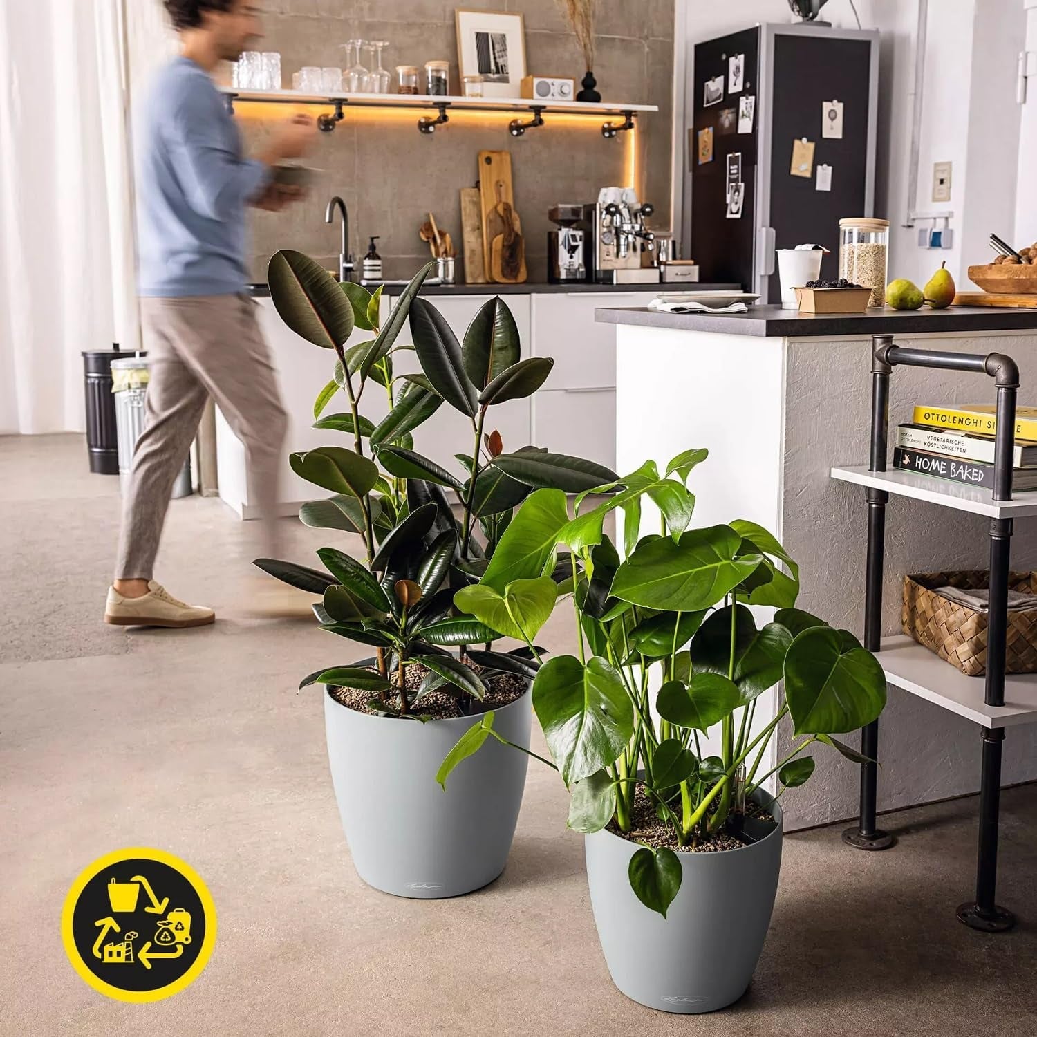 Jardinieră LECHUZA Classico Color ECO 35 Gri Închis | Jardinieră cu sistem de udare și indicator al nivelului apei | Fabricată din plastic 100% reciclat | Finisaj mat | Ø 34,5 x 32,5 cm | 18935