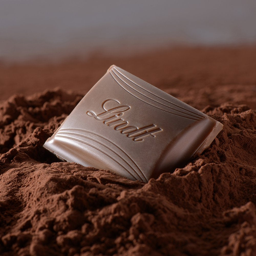 Lindt HELLO Erdbeer-Schokoladen-Käsekuchen | Riegel 100g | Milchschokolade mit Erdbeer-Quark-Creme-Füllung | Schokoriegel | Schokoladengeschenk (5er-Pack)