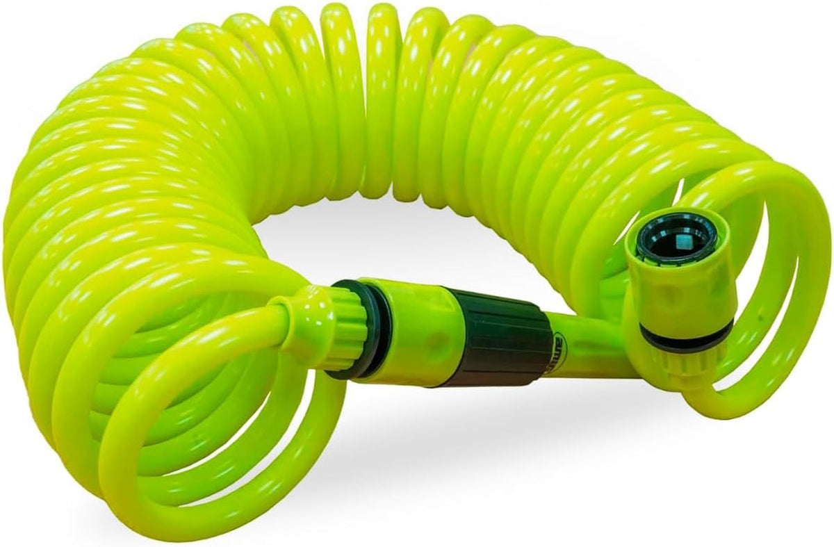 Amig - Furtun spiralat | Fabricat din polipropilenă | Extensibil până la 7,5 m | Include lance de irigare, adaptor și 2 îmbinări | Verde fistic
