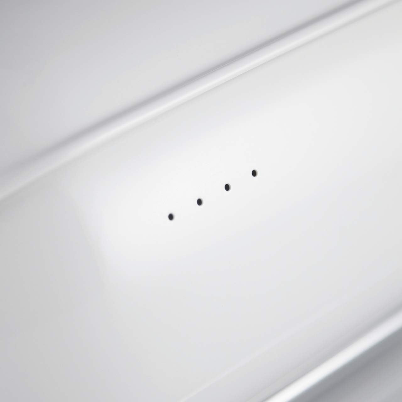 Coș pentru pâine WESCO Breadboy cu capac articulat fără zăngănit, de culoare roșie, din tablă de oțel acoperită cu pulbere, găuri de ventilație și mâner robust Cutii depozitare alimente Naty Shop