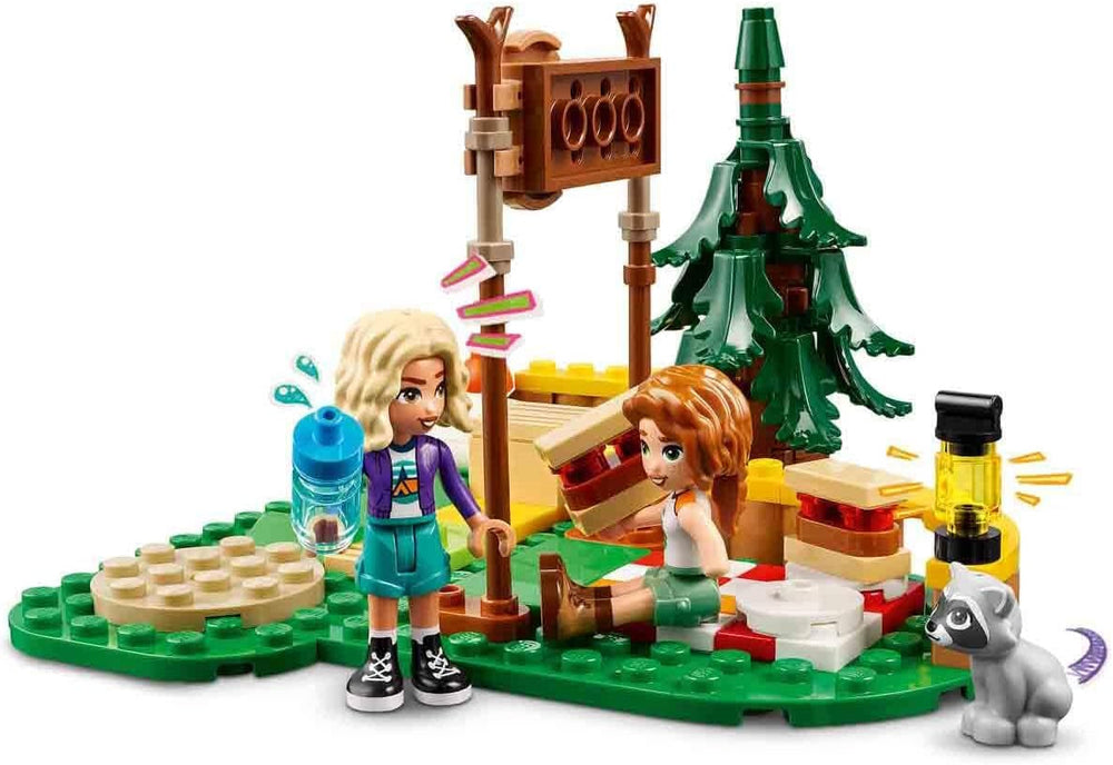 LEGO Friends Bogenschießen im Abenteuercamp Kinderbauspielzeug mit Pfeil und Bogen, 2 Figuren und einem Waschbecken, für Mädchen und Jungen ab 6 Jahren 42622 Bausets Besuchen Sie den LEGO-Store