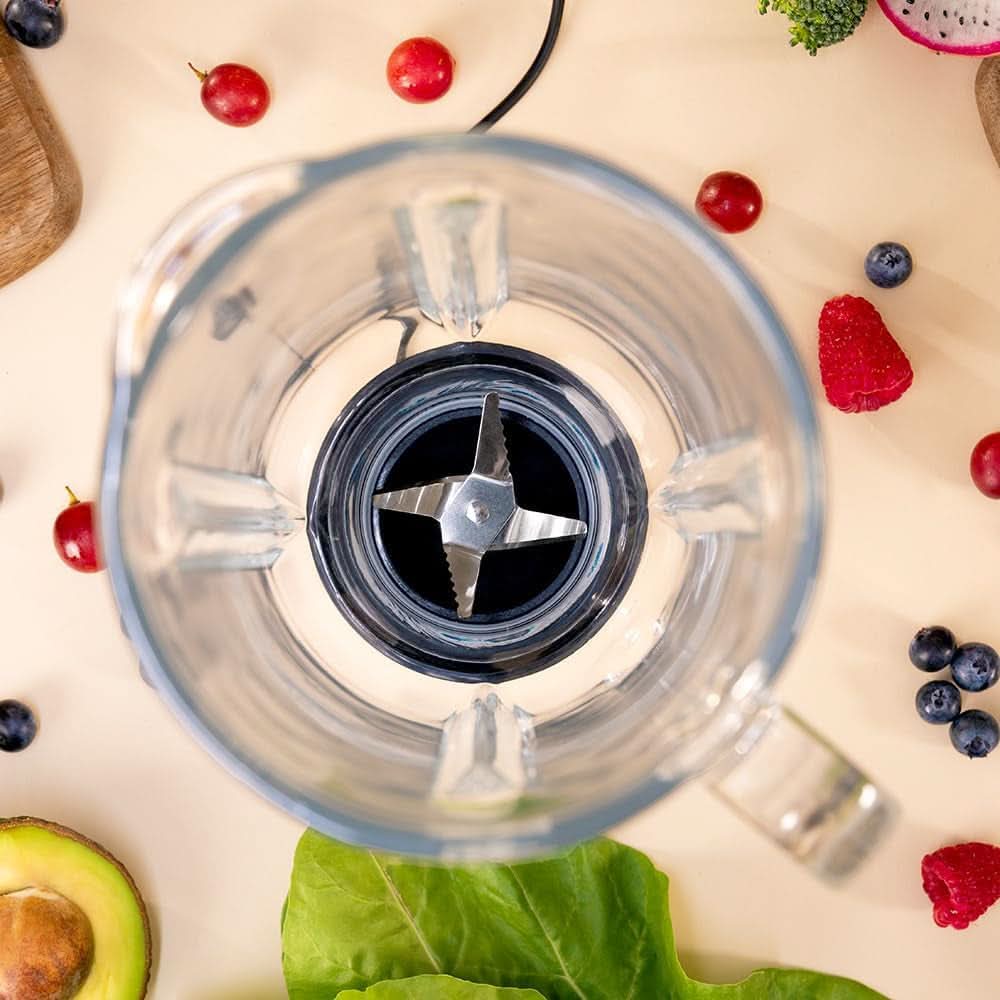 Cecotec Standmixer Retro Power Black Titanium Retroblue, 1200 W Maximale Leistung, 1,5 L Glasbehälter, einstellbare Geschwindigkeit, 4 Klingen mit schwarzem Titanbeschichtung, 100 % Kupfermotor. Küche Naty Shop