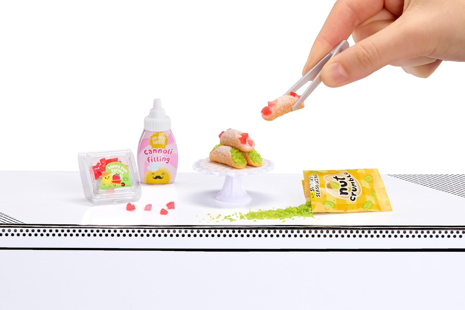 MGA's Miniverse Make It Mini Cafe Serie 6 – Mini-Sammlerstücke aus Harz zum Selbermachen und Ausstellen, mit Nachgebildeten Zutaten, Nicht Essbar – für Sammler und Kinder ab 8 Jahren