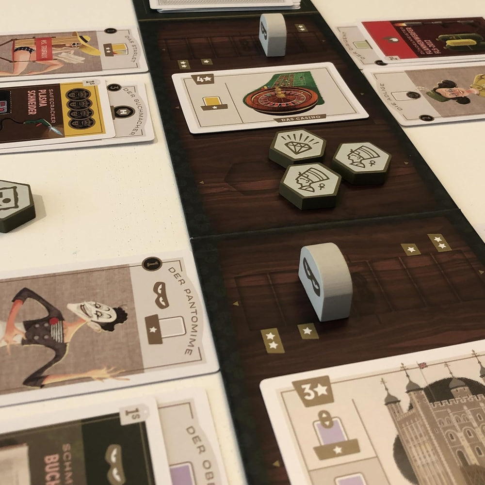 Feuerland Spiele Caper Europe Games, 216 mm x 216 mm x 70 mm, Neutral/Klassisch (Schwarz, Weiß, Grau)