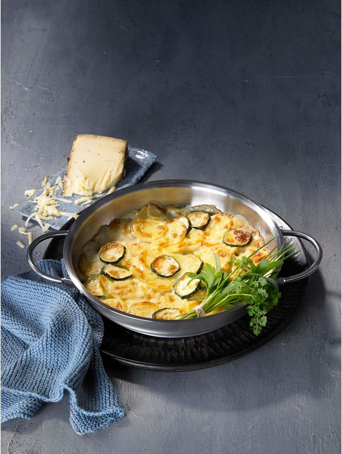 WMF Profi Servier-/Bratpfanne 28 cm Induktion, Cromargan Edelstahlpfanne, ohne Deckel Töpfe und Pfannen Naty Shop