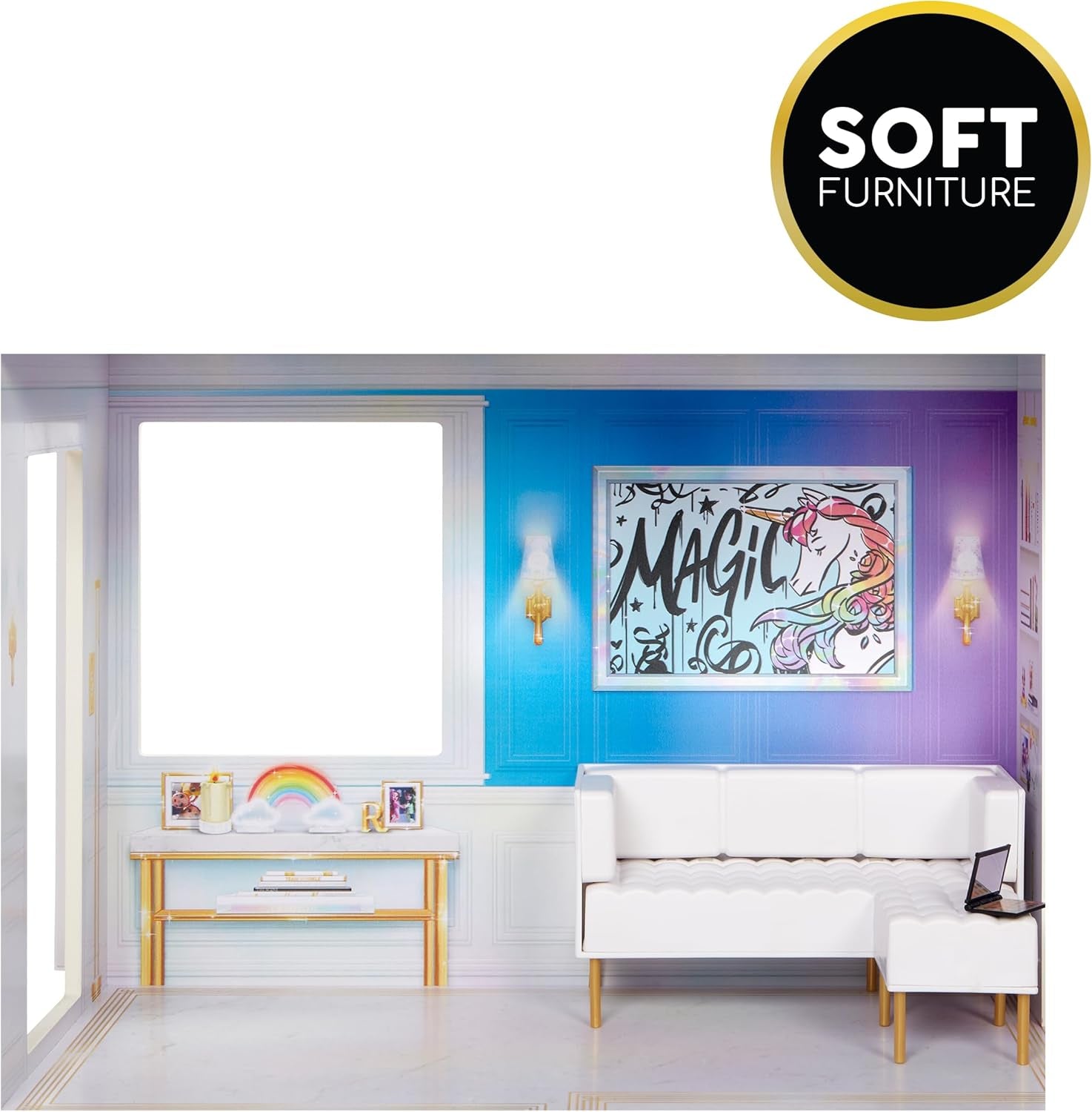 Rainbow High Townhouse - 3-Stöckiges Holzpuppenhaus mit 5 Bunten Zimmern & Terrasse - Komplett Eingerichtetes Haus mit Funktionierendem Lift und Zubehör - Spielzeug für Kinder von 4 bis 12+ Jahren